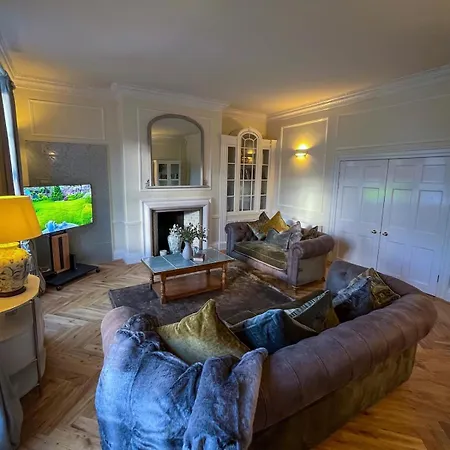 Apartment Location Location Location! Spacious Centre 2bed 2bath Leeds (West Yorkshire)